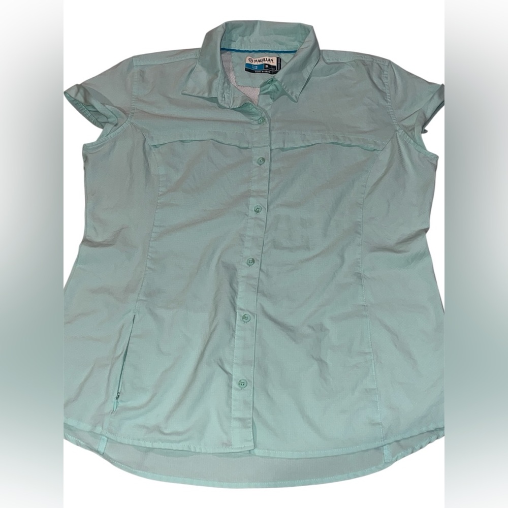 Magellan Outdoors Mint Button Down Shirt